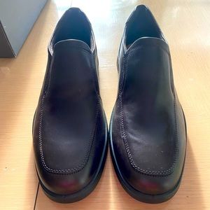 Men’s Ecco Slides Size 10-10.5